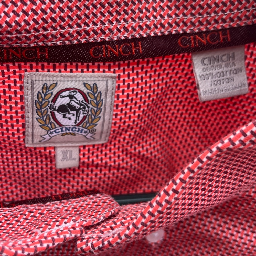 Cinch Red And White Patterned Button Down Shirts - image 3